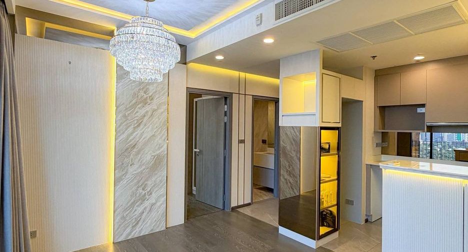 Condo en venta de 2 habitaciones en Khlong Toei, Bangkok