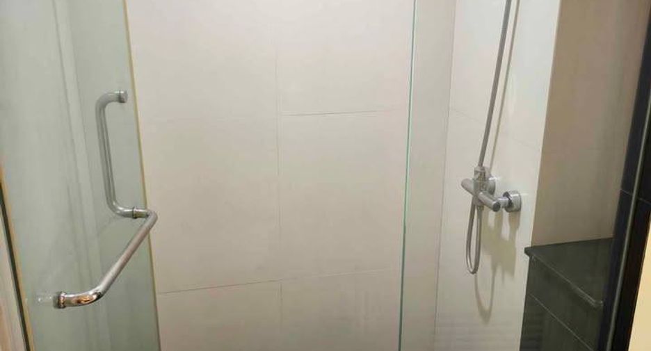 ขาย 2 ห้องนอน คอนโด ใน คลองเตย, กรุงเทพฯ