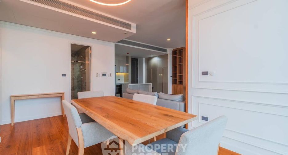For sale 2 bedrooms condo in Khlong Toei, Bangkok