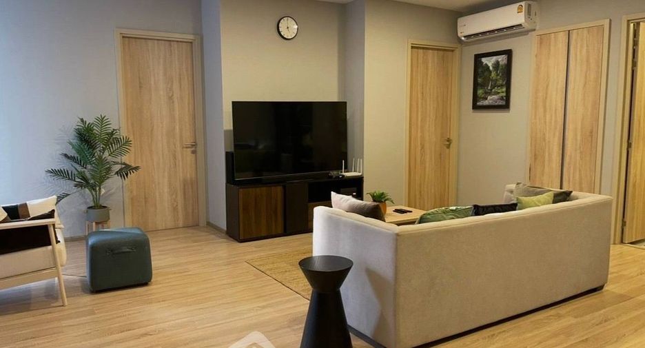 For rent and for sale 3 bedrooms condo in Ratchathewi, Bangkok