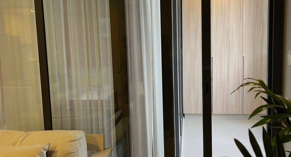 For rent and for sale 3 bedrooms condo in Ratchathewi, Bangkok