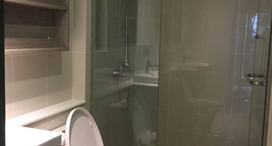 À vendre 1 chambre condo à Phaya Thai, Bangkok