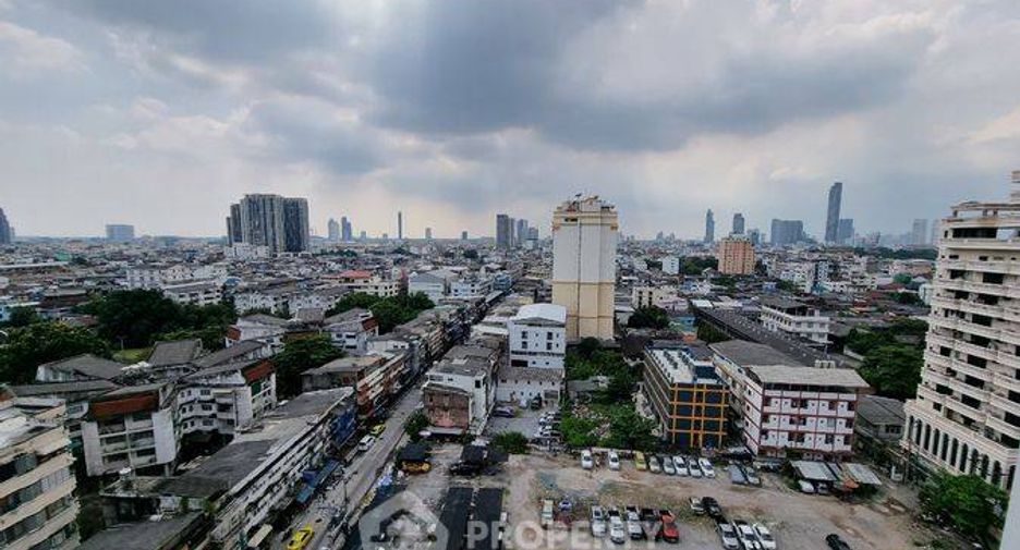 For sale 1 Beds condo in Sathon, Bangkok