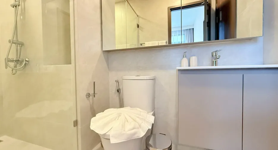 For rent 2 bedrooms condo in Thalang, Phuket