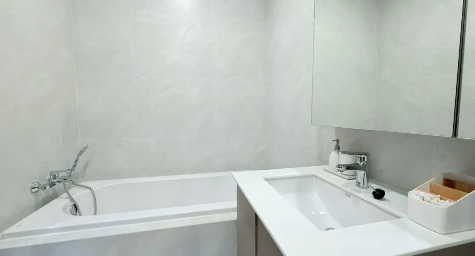 For rent 2 bedrooms condo in Thalang, Phuket
