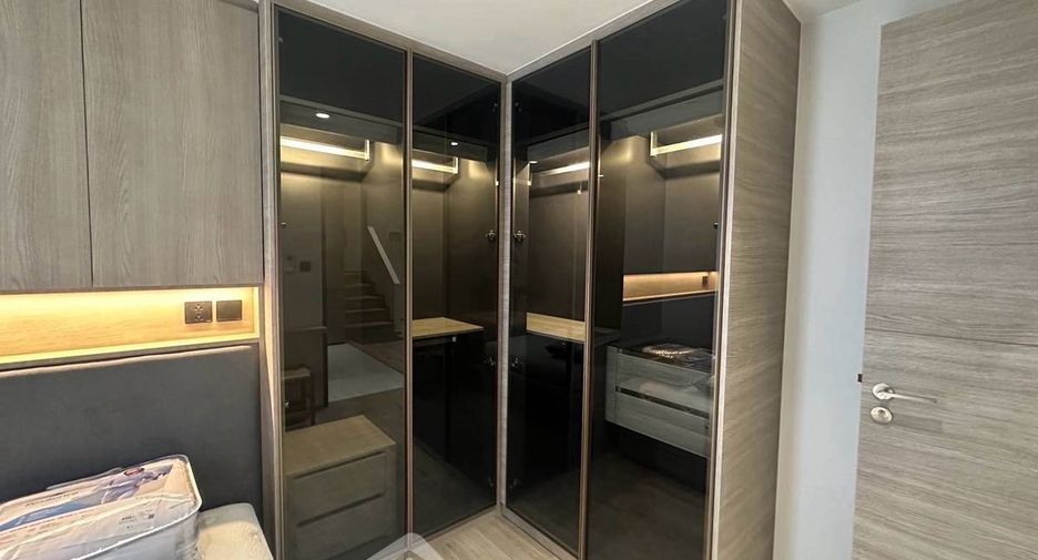 For sale 2 bedrooms condo in Chatuchak, Bangkok