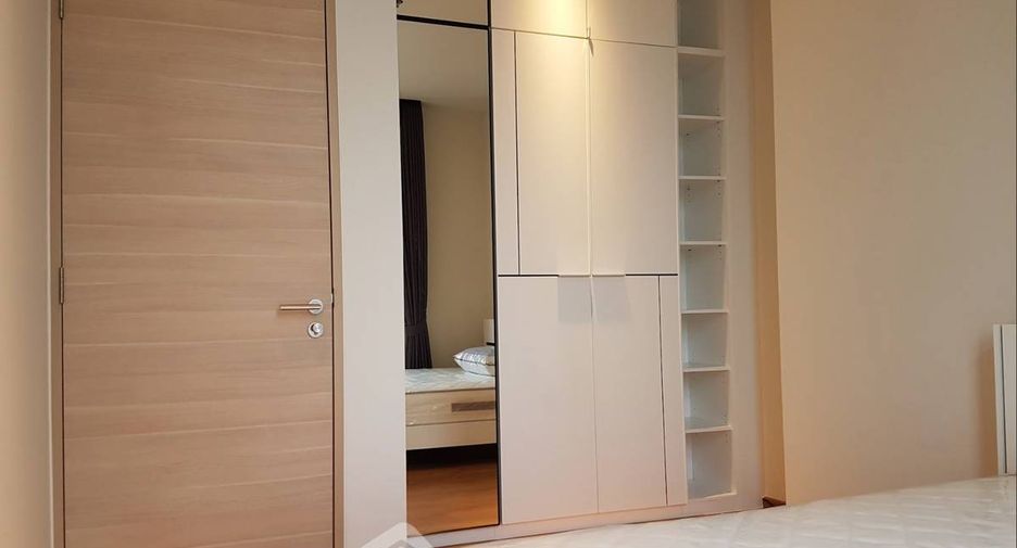 À vendre 2 chambres condo à Khlong Toei, Bangkok
