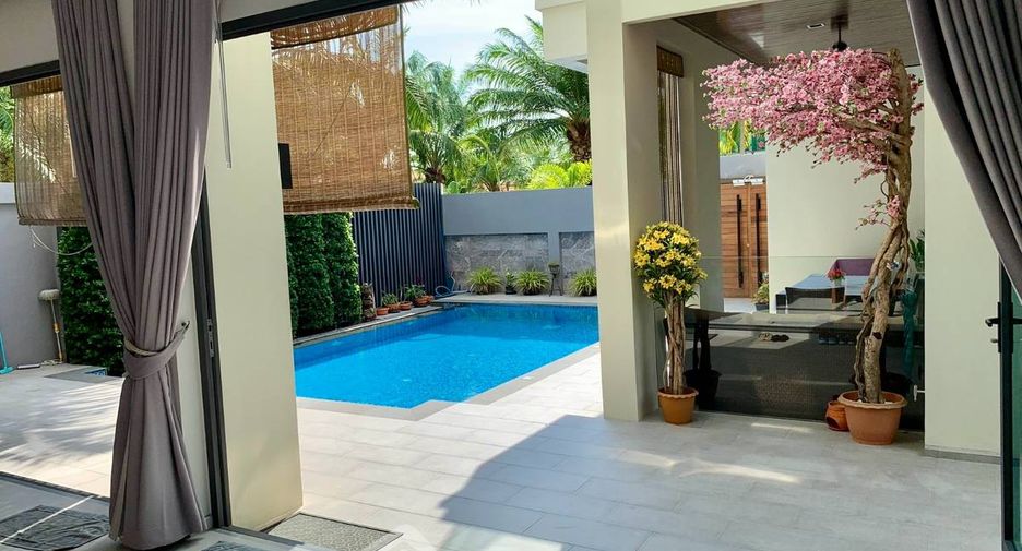 For sale 4 ベッドルーム villa in Bang Lamung, Chonburi