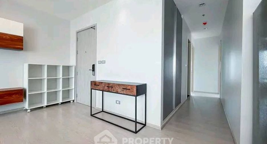 For sale 2 bedrooms condo in Khlong Toei, Bangkok