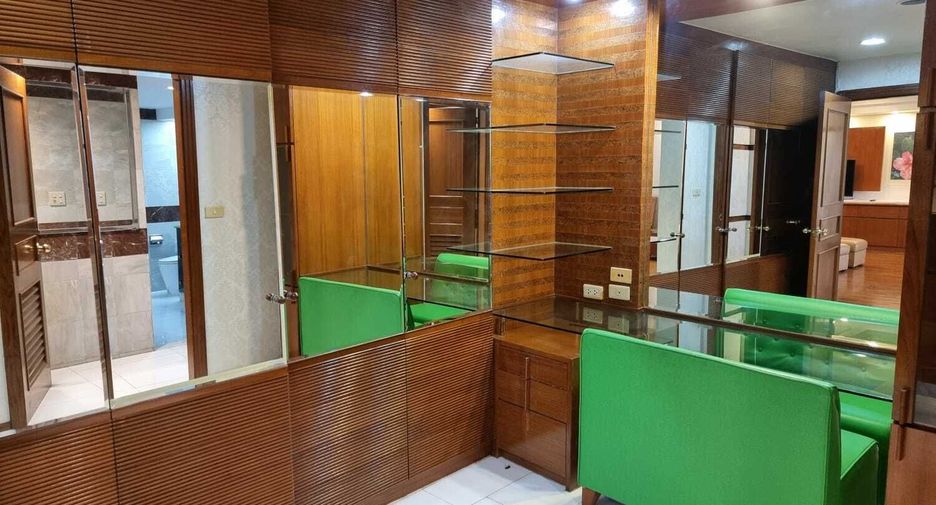 For sale and for rent 3 bedrooms condo in Khlong Toei, Bangkok
