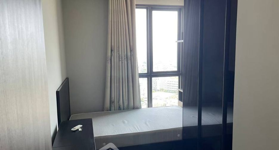 For sale 2 bedrooms condo in Khlong Toei, Bangkok