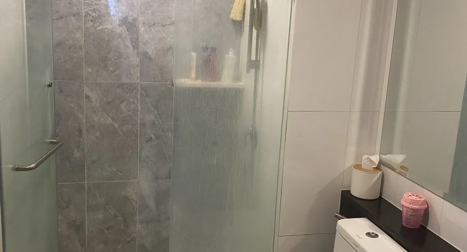 Wohnung zum Kauf mit 2 Zimmer in Huai Khwang, Bangkok
