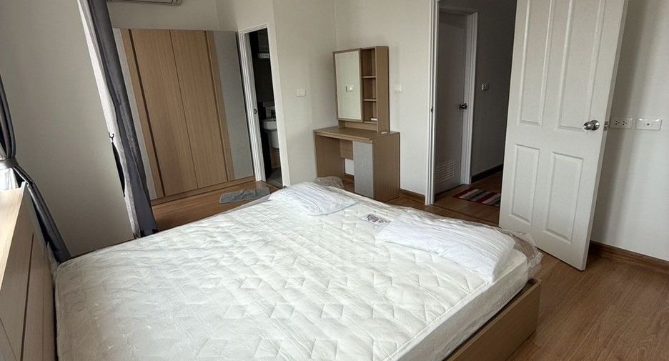 For rent 4 bedrooms townhouse in Phra Pradaeng, Samut Prakan