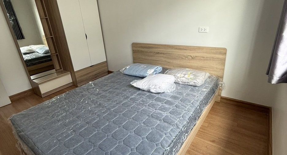 For rent 4 bedrooms townhouse in Phra Pradaeng, Samut Prakan