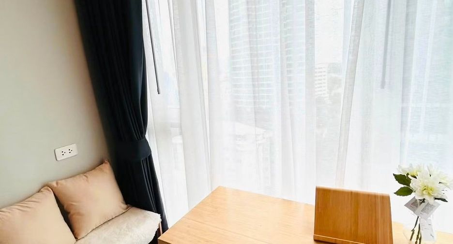 Condo en alquiler de estudio en Khlong Toei, Bangkok