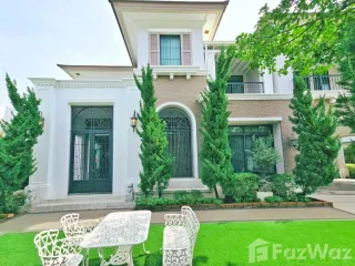 Casa en venta de 4 habitaciones en Taling Chan, Bangkok
