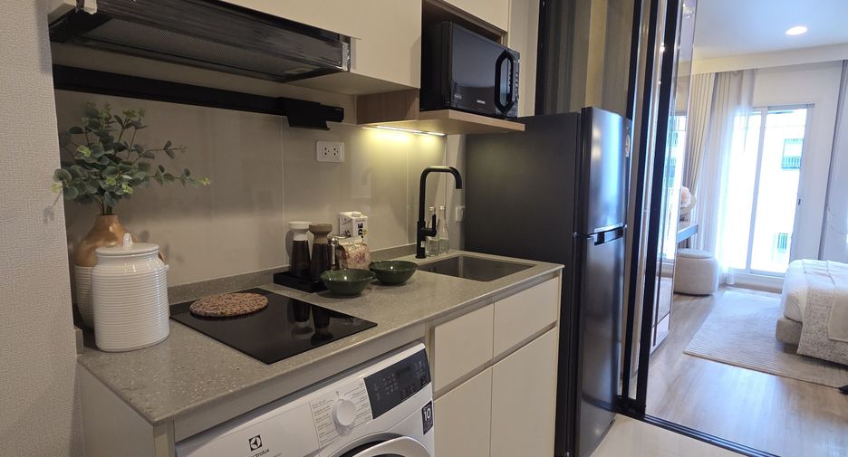 Condo en venta de estudio en Khlong Toei, Bangkok