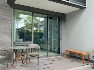 For rent 4 ベッドルーム house in Bang Kapi, Bangkok