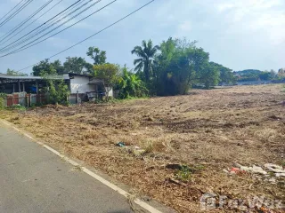 Terreno en venta en Saraphi, Chiang Mai