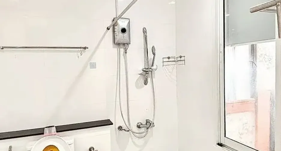 Condo en venta de 2 habitaciones en Bang Na, Bangkok