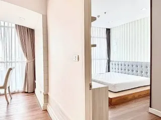 À vendre 2 chambres condo à Bang Na, Bangkok