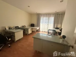 For rent 3 bedrooms townhouse in Prawet, Bangkok