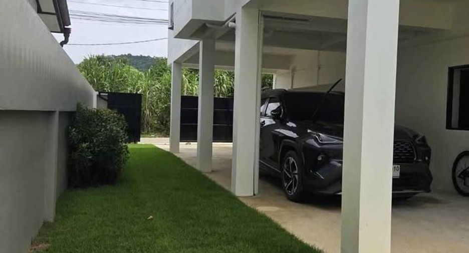 For rent 2 bedrooms house in Mueang Phuket, Phuket