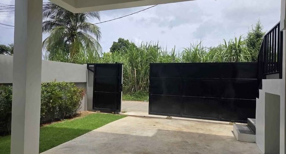 For rent 2 bedrooms house in Mueang Phuket, Phuket