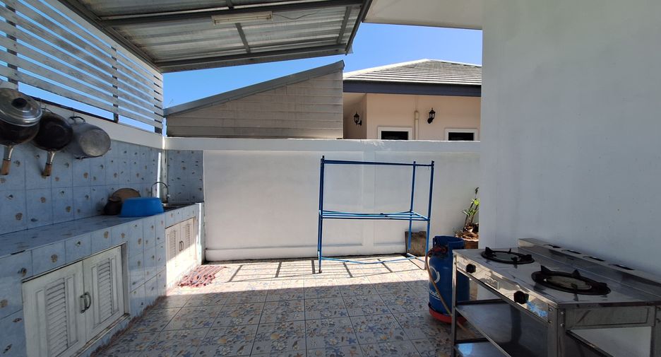 For rent 3 bedrooms villa in Hua Hin, Prachuap Khiri Khan