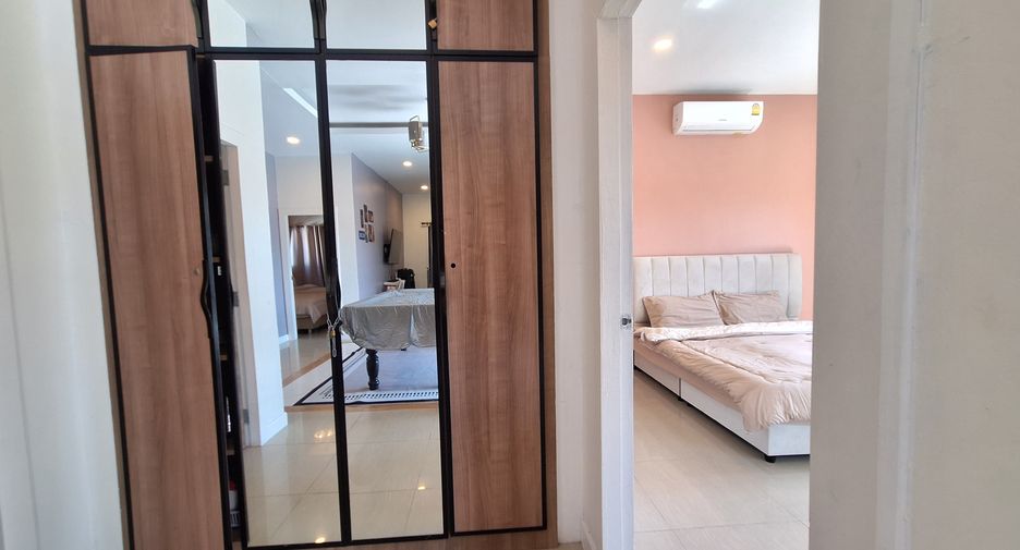 For rent 3 bedrooms villa in Hua Hin, Prachuap Khiri Khan