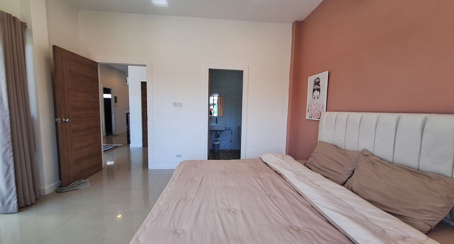 For rent 3 bedrooms villa in Hua Hin, Prachuap Khiri Khan