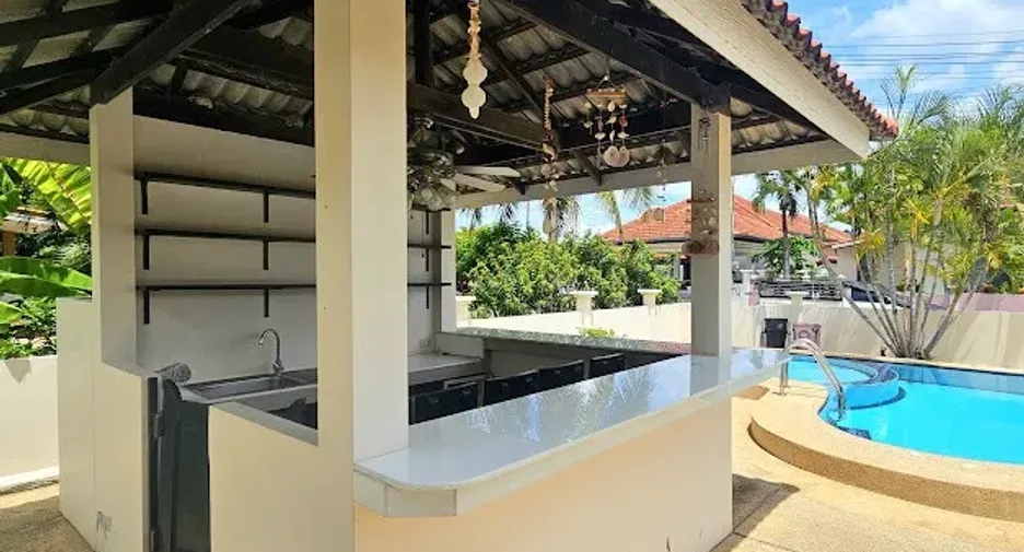 Villa zum Kauf mit 3 Zimmer in Hua Hin, Prachuap Khiri Khan