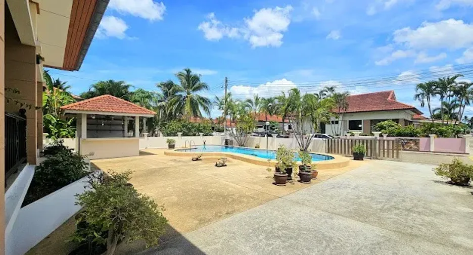 Villa zum Kauf mit 3 Zimmer in Hua Hin, Prachuap Khiri Khan