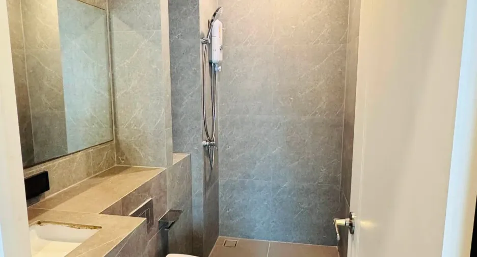 Condo en alquiler de 1 habitaciones en Khan Na Yao, Bangkok