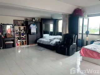 For sale スタジオ condo in Bang Kapi, Bangkok