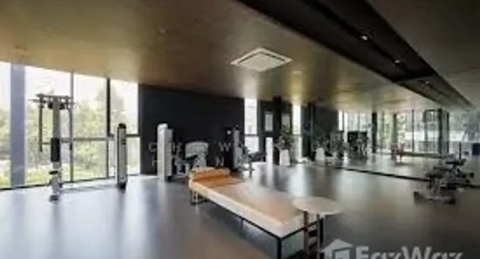 Haus zum Kauf mit 5 Zimmer in Bang Phli, Samut Prakan