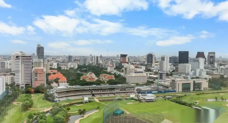 Condo en alquiler de 2 habitaciones en Pathum Wan, Bangkok