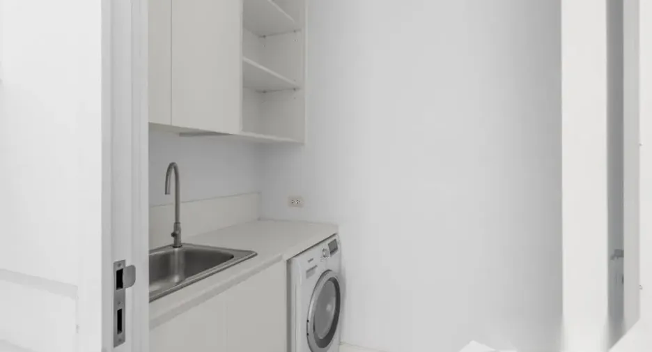 Condo en alquiler de 2 habitaciones en Pathum Wan, Bangkok