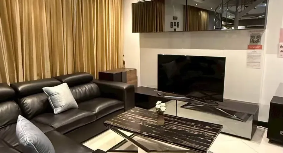 À vendre 5 chambres maison à Jomtien, Pattaya
