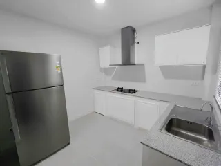 For rent 3 bedrooms house in San Kamphaeng, Chiang Mai