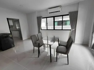 For rent 3 bedrooms house in San Kamphaeng, Chiang Mai