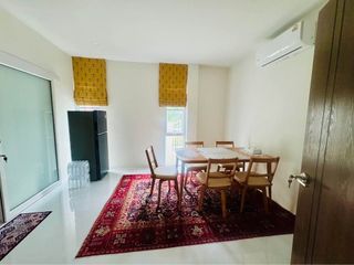 For rent 5 bedrooms house in Mueang Chiang Mai, Chiang Mai