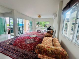 For rent 5 bedrooms house in Mueang Chiang Mai, Chiang Mai
