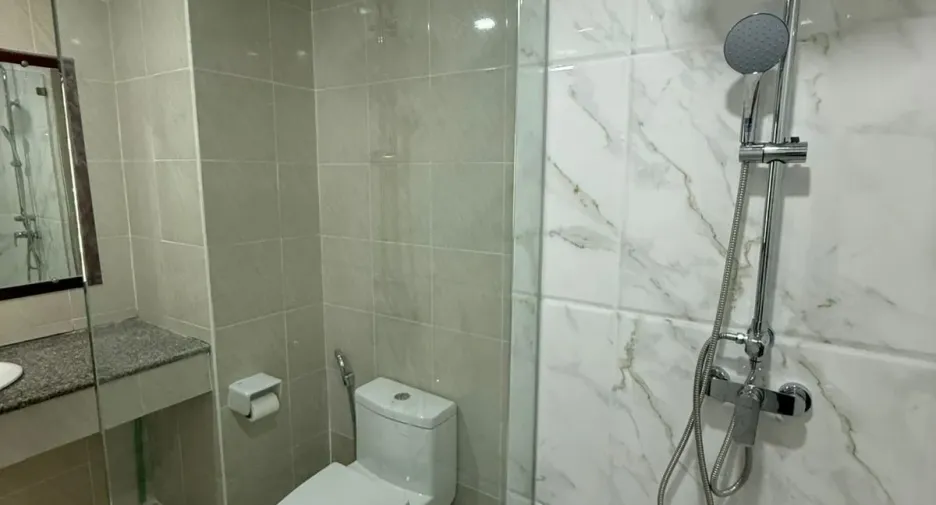 For rent スタジオ condo in Bang Lamung, Chonburi