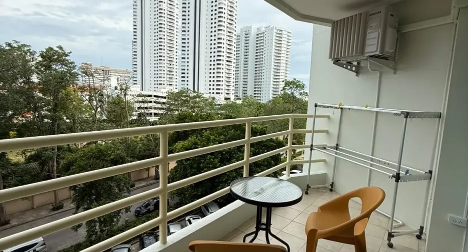 For rent スタジオ condo in Bang Lamung, Chonburi