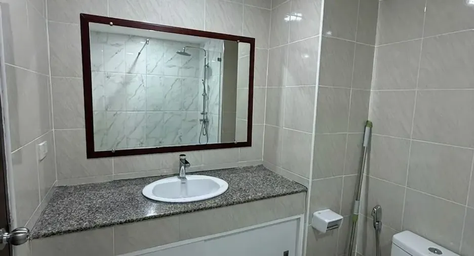 For rent スタジオ condo in Bang Lamung, Chonburi