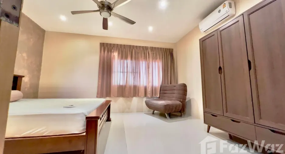 For rent and for sale 3 bedrooms villa in Bang Lamung, Chonburi