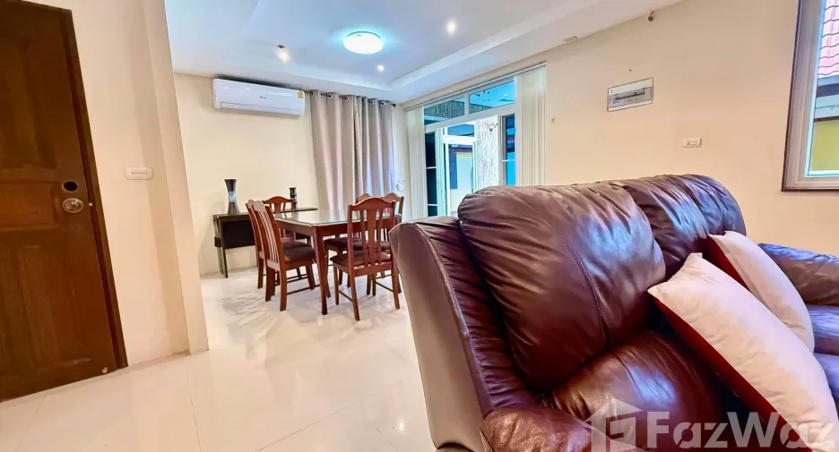 For rent and for sale 3 bedrooms villa in Bang Lamung, Chonburi