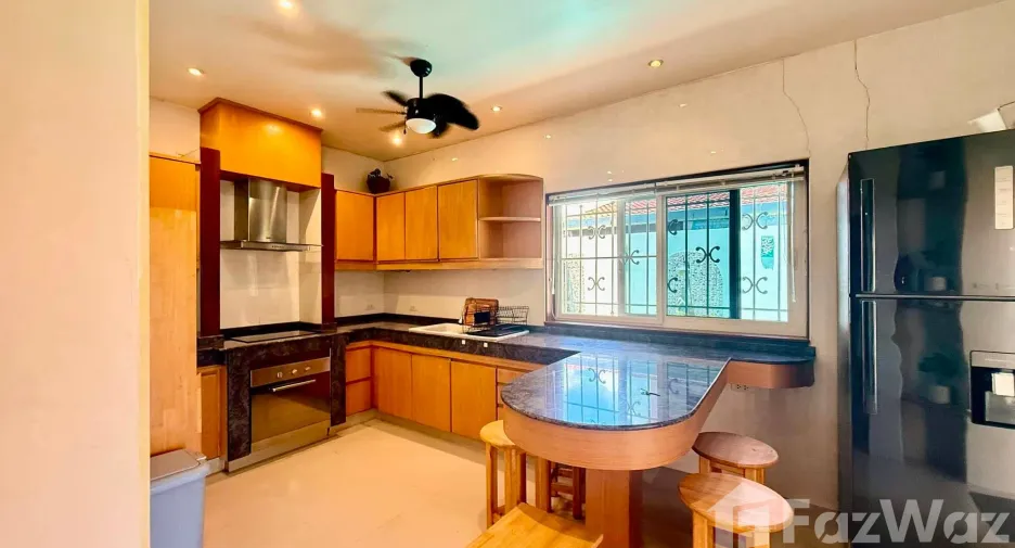 For rent and for sale 3 bedrooms villa in Bang Lamung, Chonburi