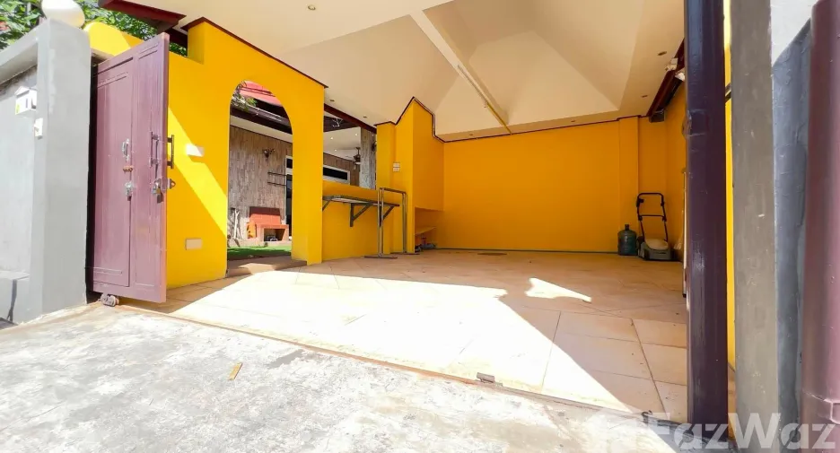 For rent and for sale 3 bedrooms villa in Bang Lamung, Chonburi